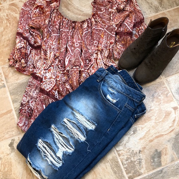 ⭐️💙Cello Jeans size 9 destroyed ripped - Picture 2 of 6